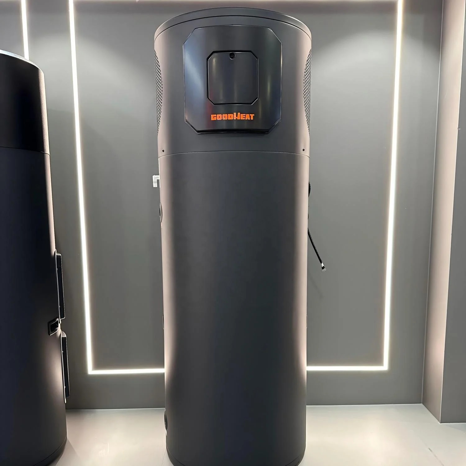 GOODHEAT 320 LITRES HEAT PUMP WATER HEATER 2 Goodheat 320 litres heat pump water heater front